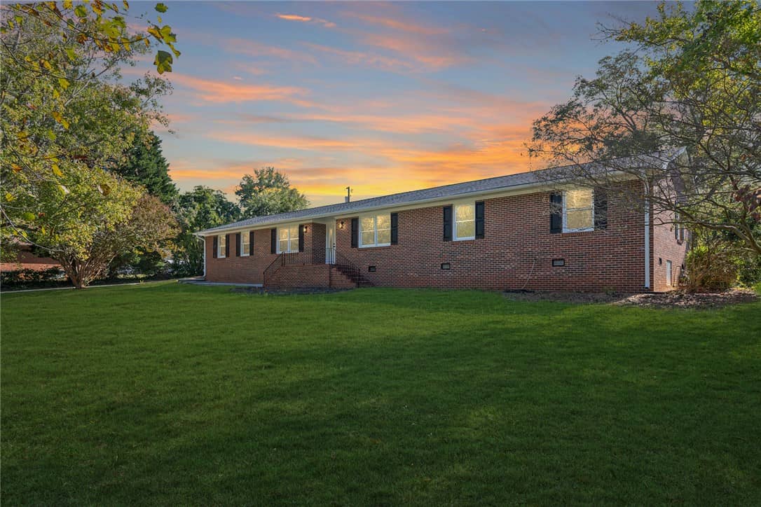 615 Parkwood Drive