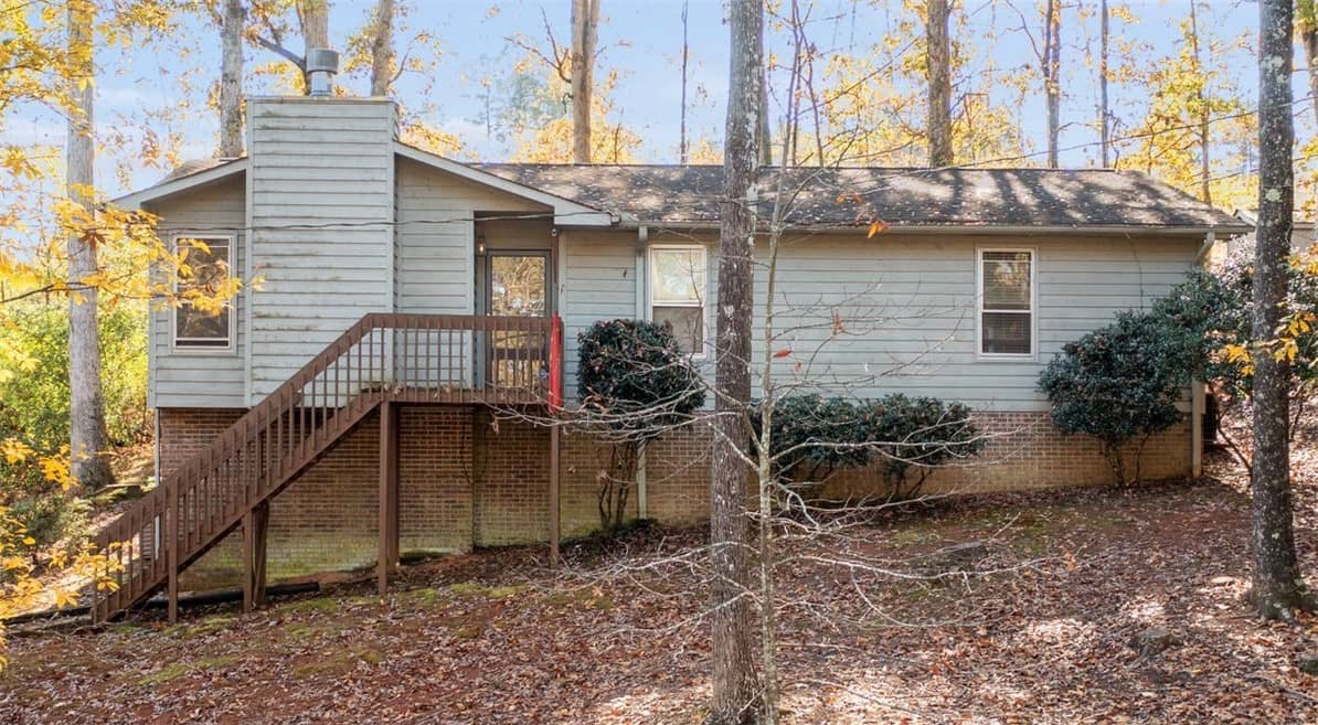 310 Fernwood Drive