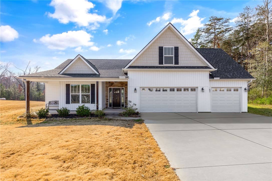 119 Inlet Pointe Drive