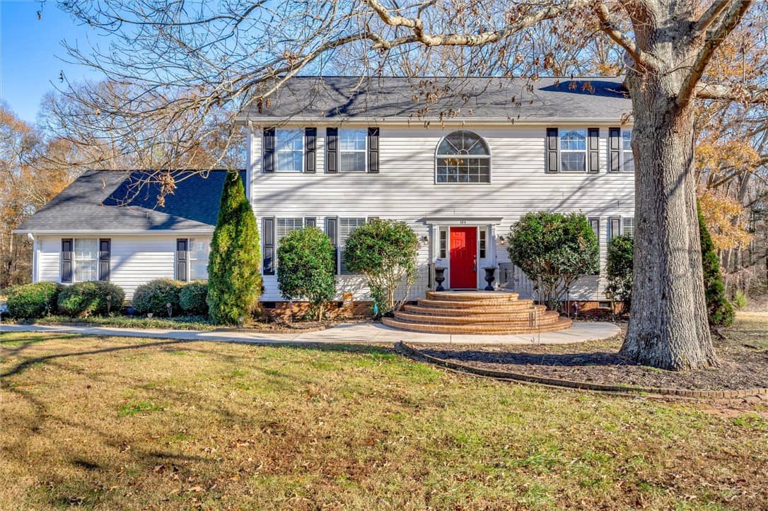 104 Pleasant Woods Road