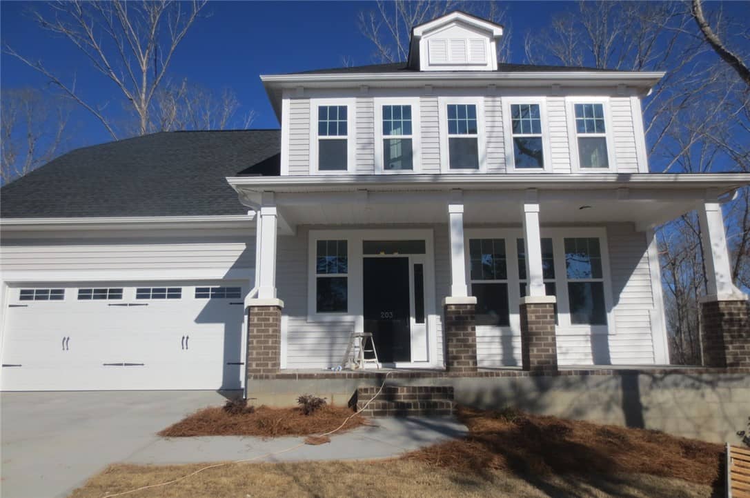 203 Carpenter Road