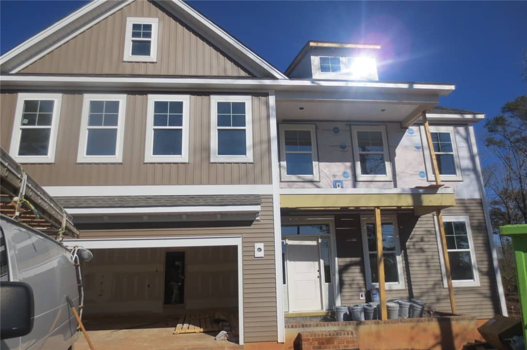 211 Carpenter Road