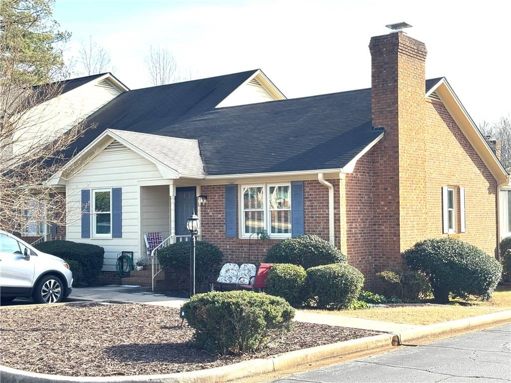 2014 Cardinal Park Drive