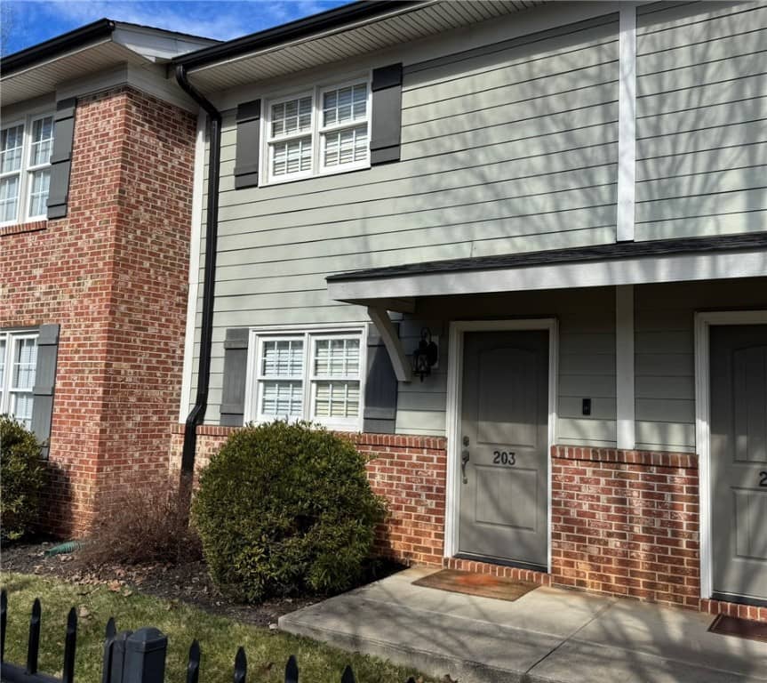 209 Calhoun Street