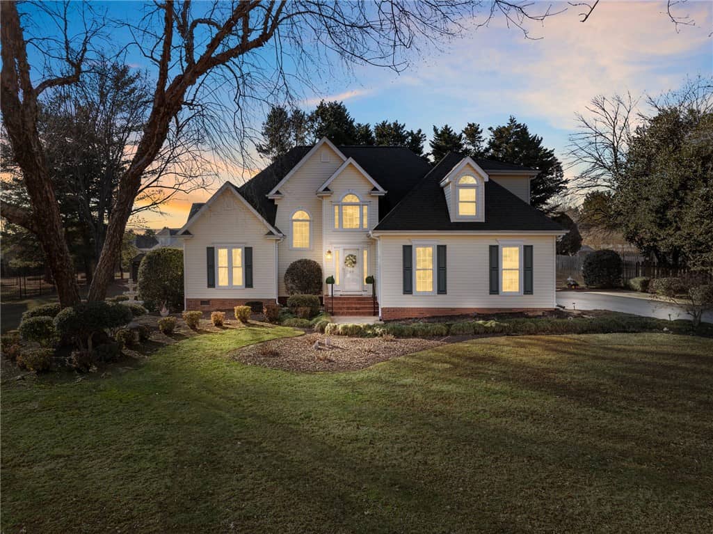 310 Wexford Way