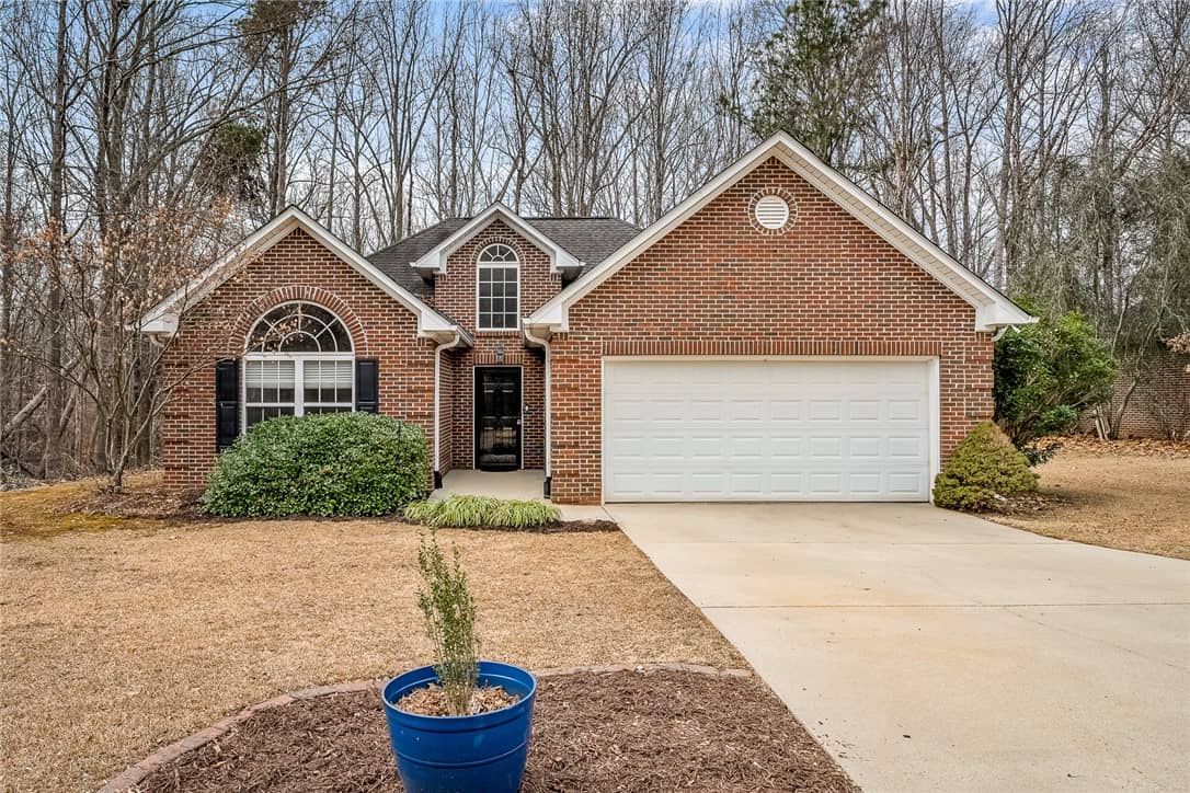 420 N Sweetwater Hills Drive