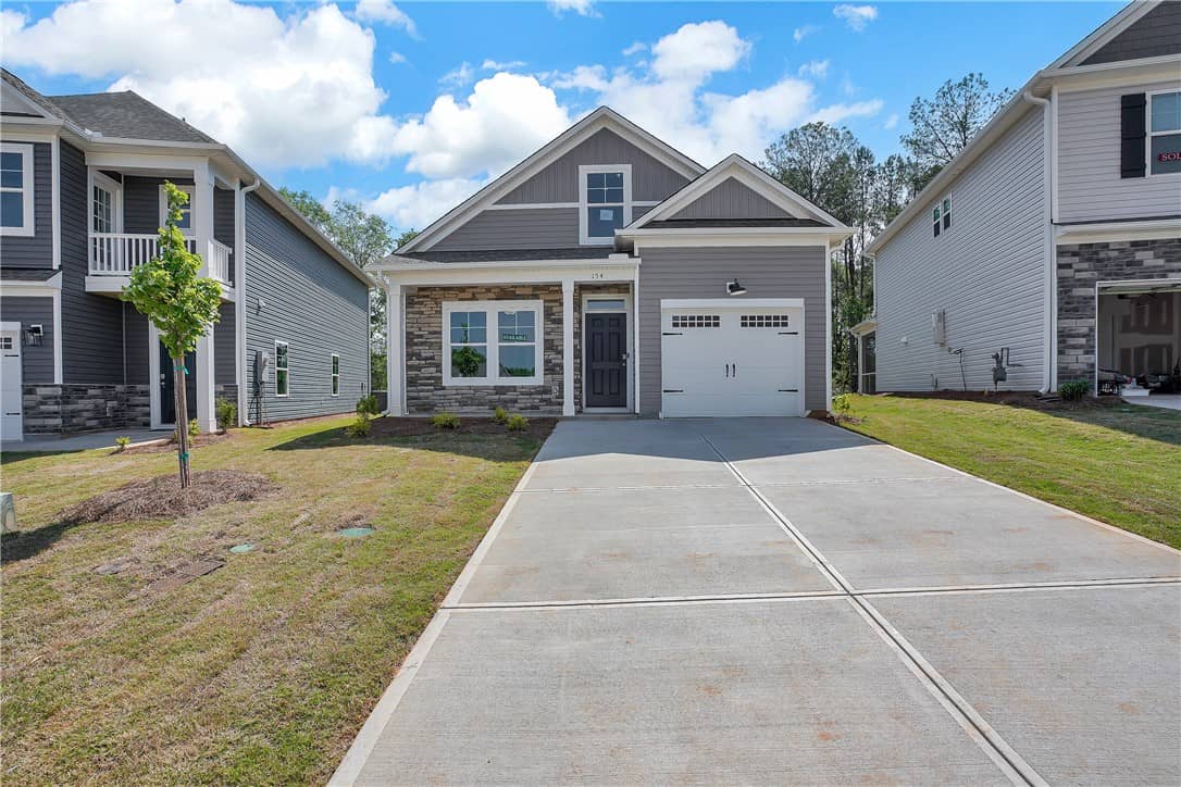 154 Brown Circle