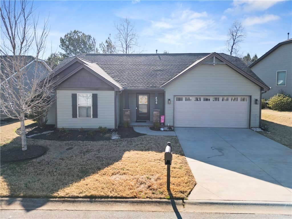 206 Stonegate Drive