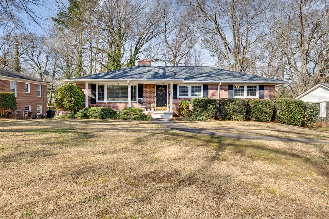 2011 Boulevard Heights