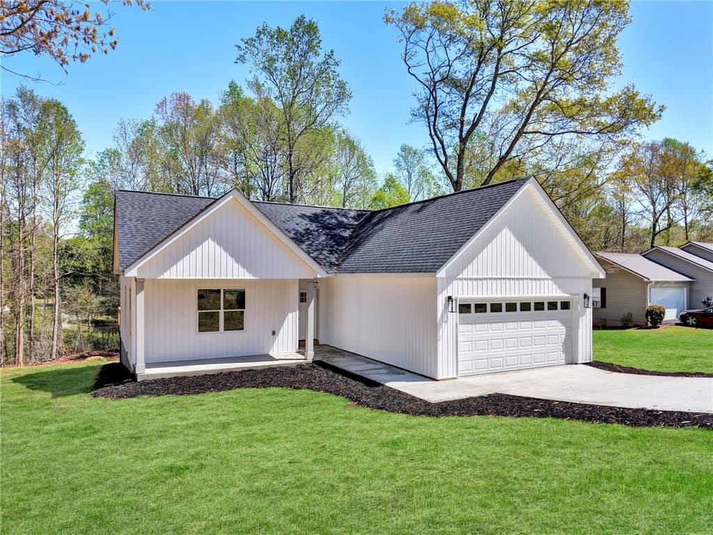 203 Castlebrook Drive