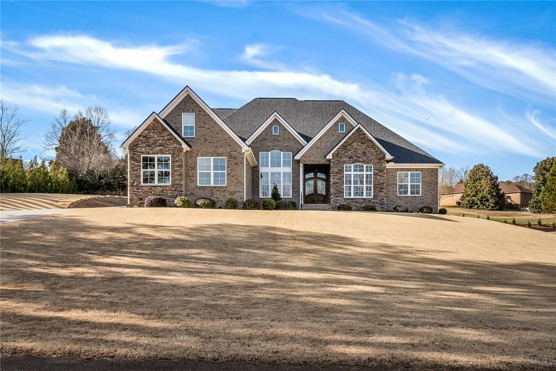 213 Aberdeen Drive