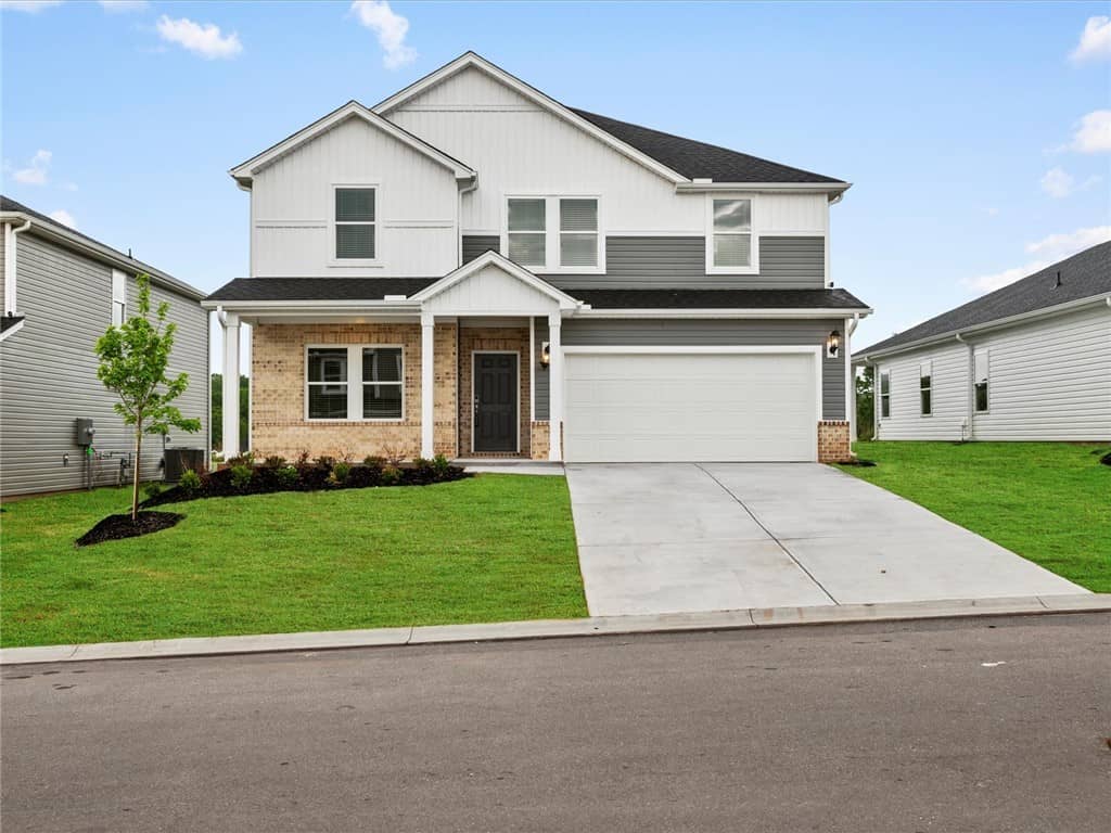 172 Lavinia Circle