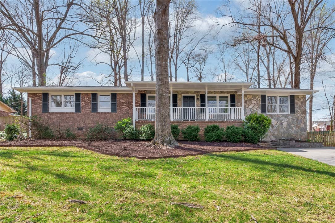 306 Richmond Drive