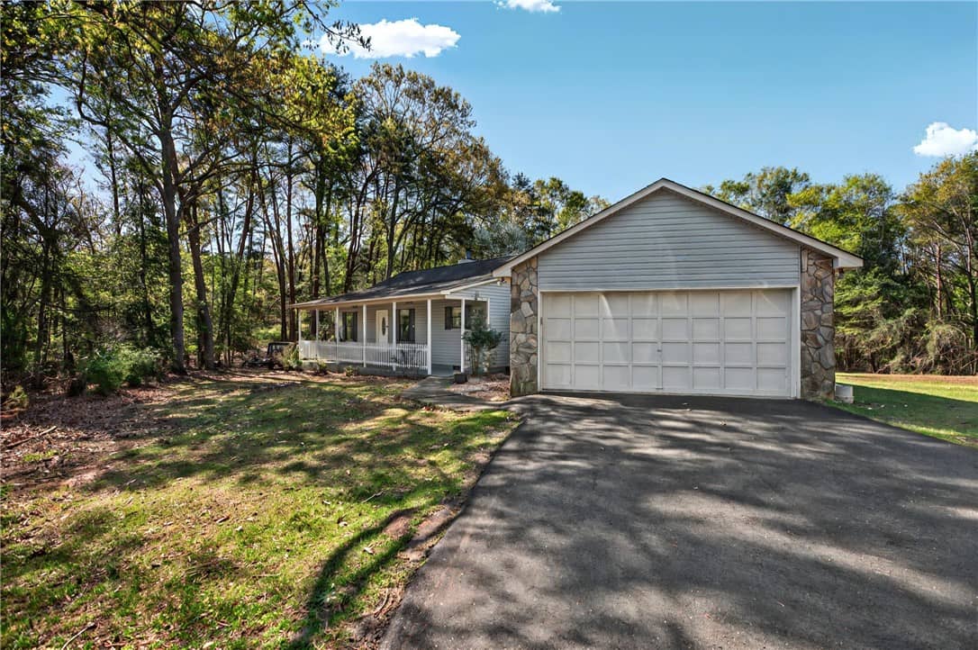 355 Peninsula Drive