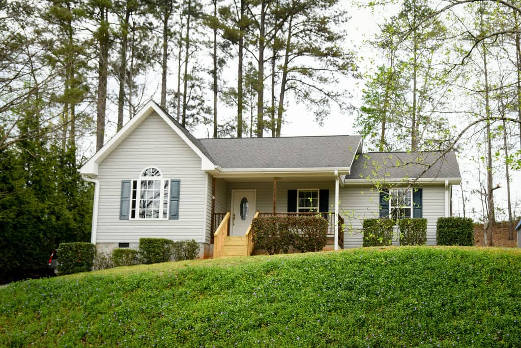 434 Den Ridge Drive