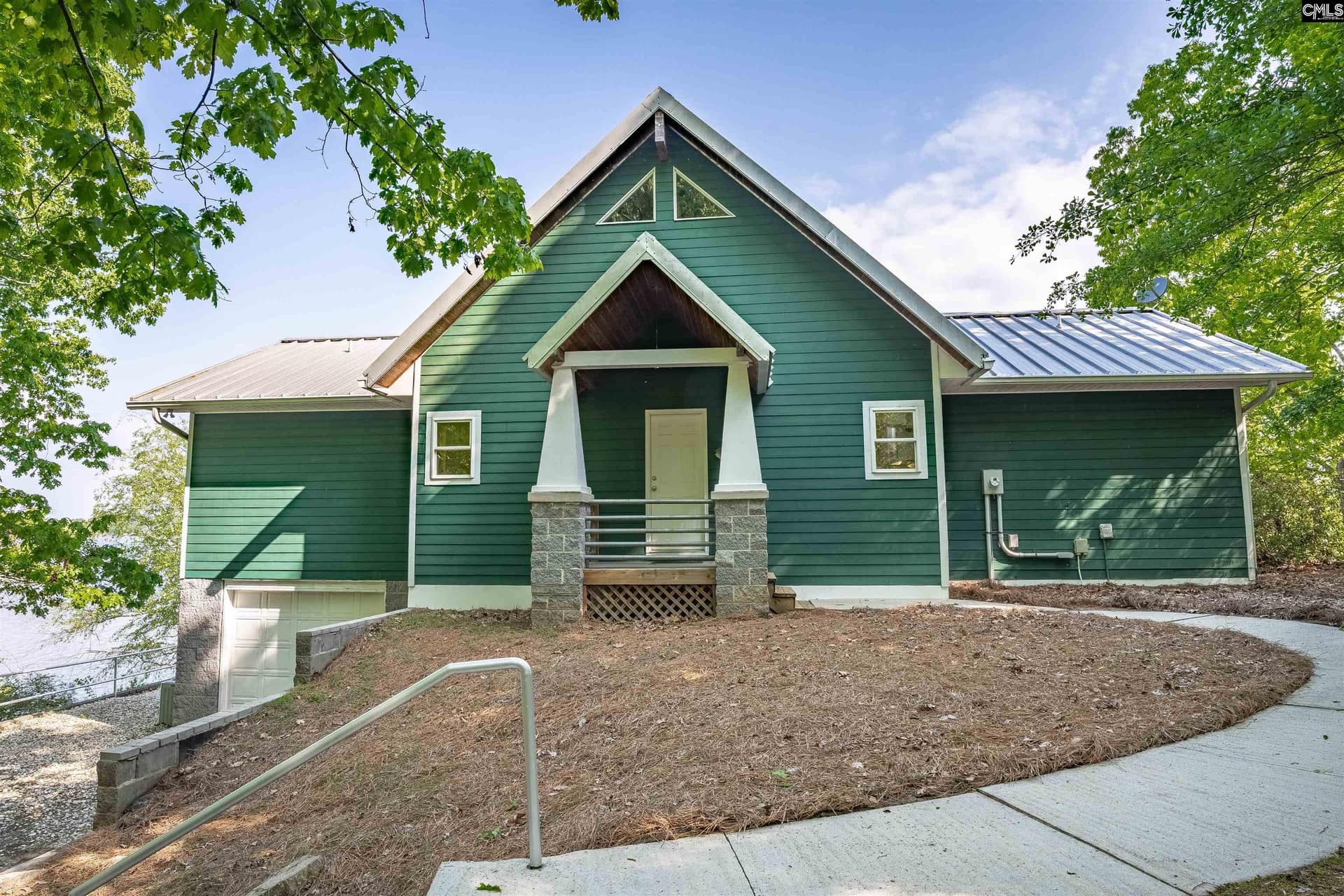 1724 Gold Nugget Point