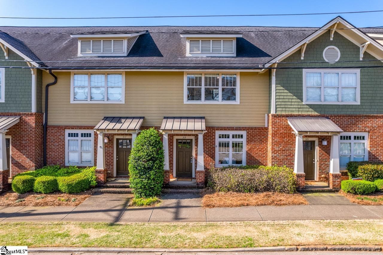 Pendleton West, Greenville Community