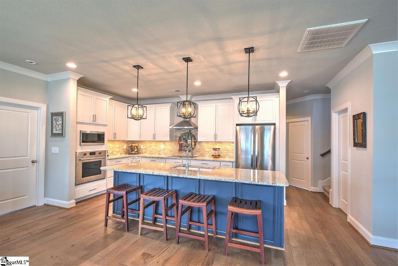 Property image 3 at 102 Ridan Road, Mauldin, SC 29662