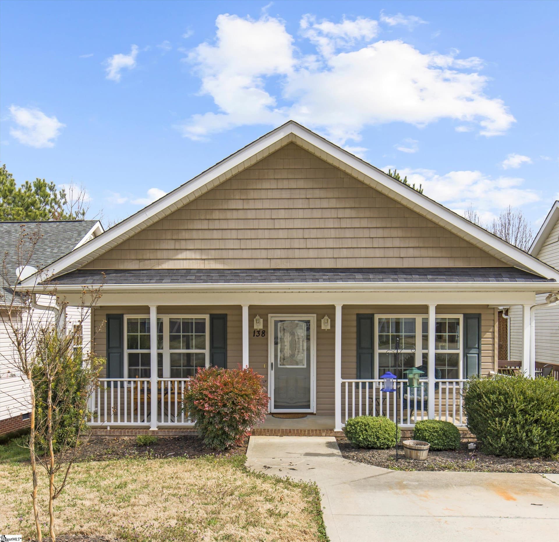 Suncrest Ridge, Greer Community
