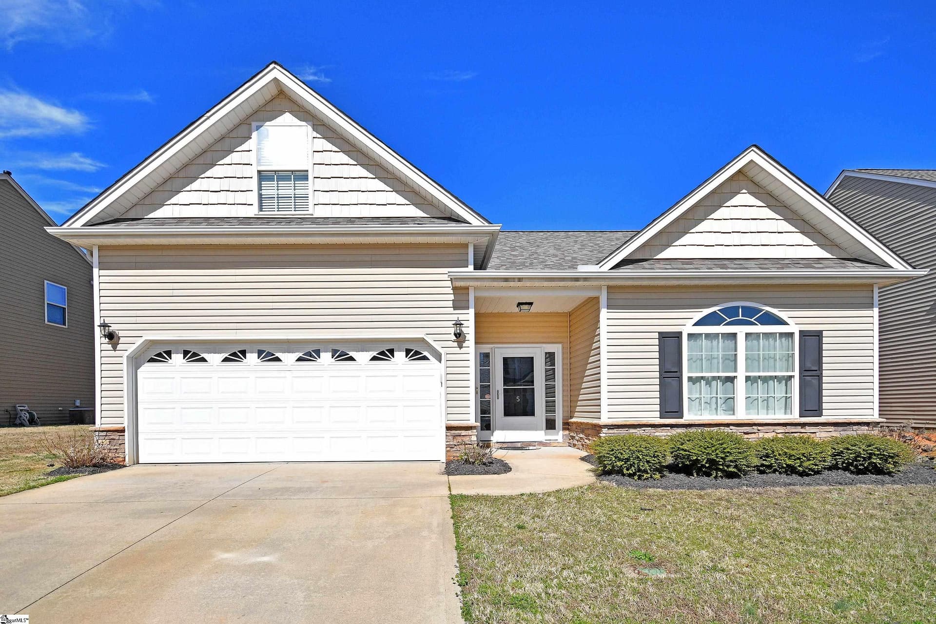 Property image 1 at 5 Norwell Lane, Greenville, SC 29605