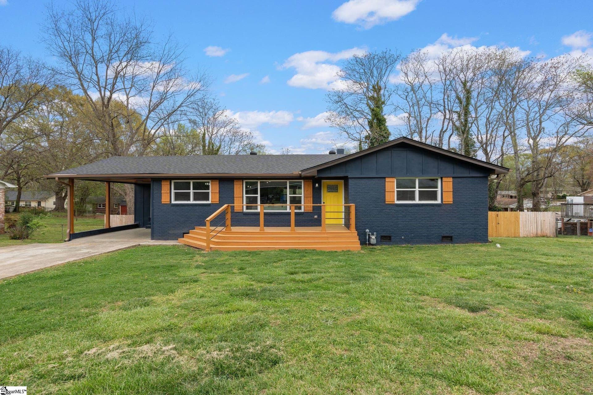 Property image 1 at 106 Glendale Street, Greenville, SC 29605
