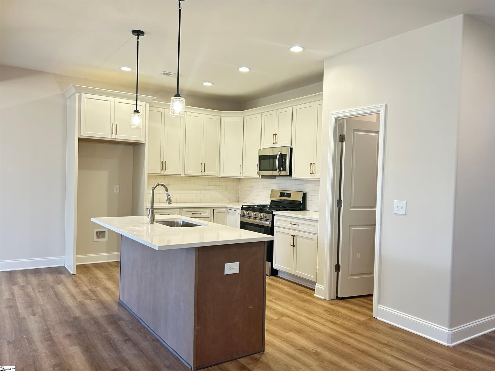 Property image 5 at 705 Amherst Glen Drive, Greer, SC 29651
