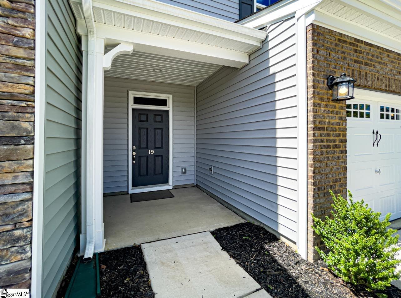 Property image 3 at 19 Fair Village Lane, Simpsonville, SC 29680
