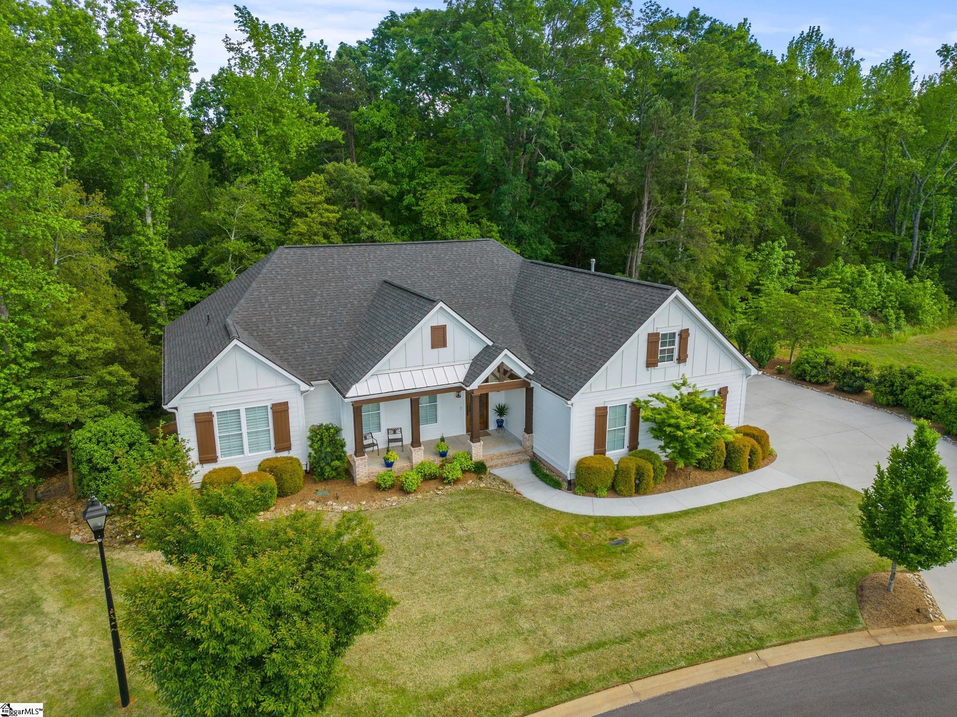 Property image 2 at 218 Braxton Meadow Drive, Simpsonville, SC 29681
