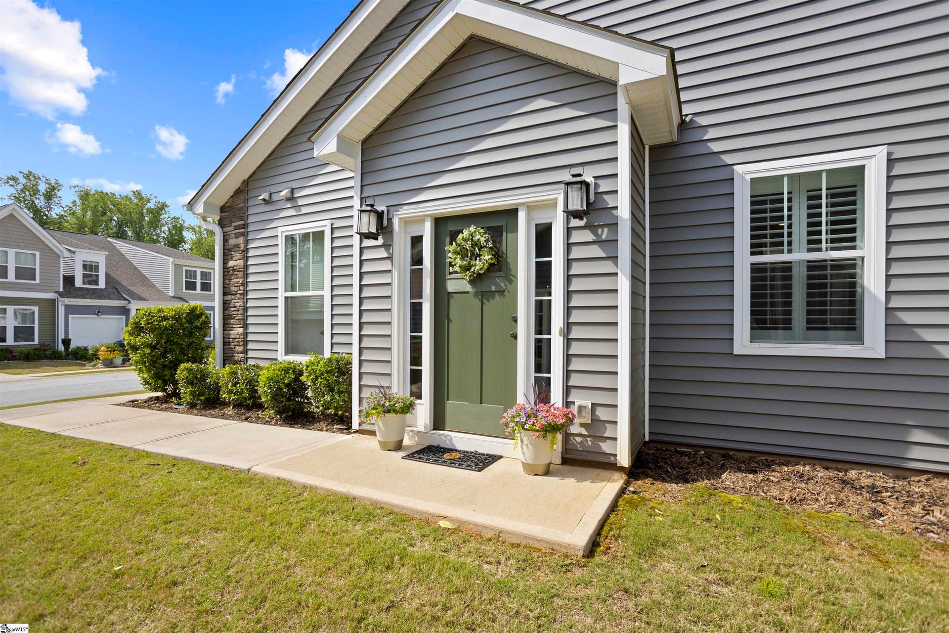 Property image 2 at 121 Creekhaven Lane, Taylors, SC 29687