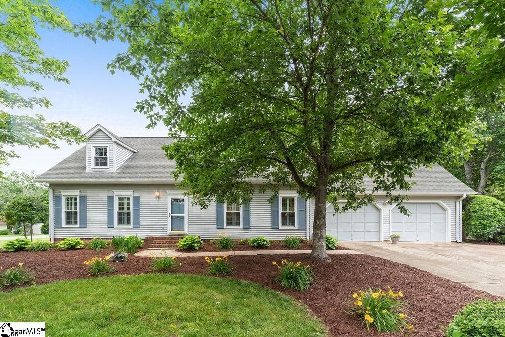 Property image 1 at 101 Devenger Pointe, Greer, SC 29650