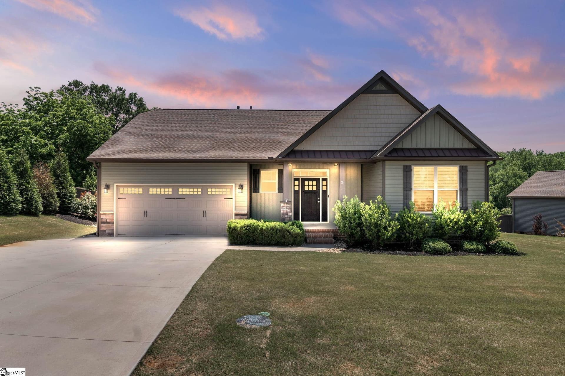 Property image 1 at 5 Ryders Way, Taylors, SC 29687
