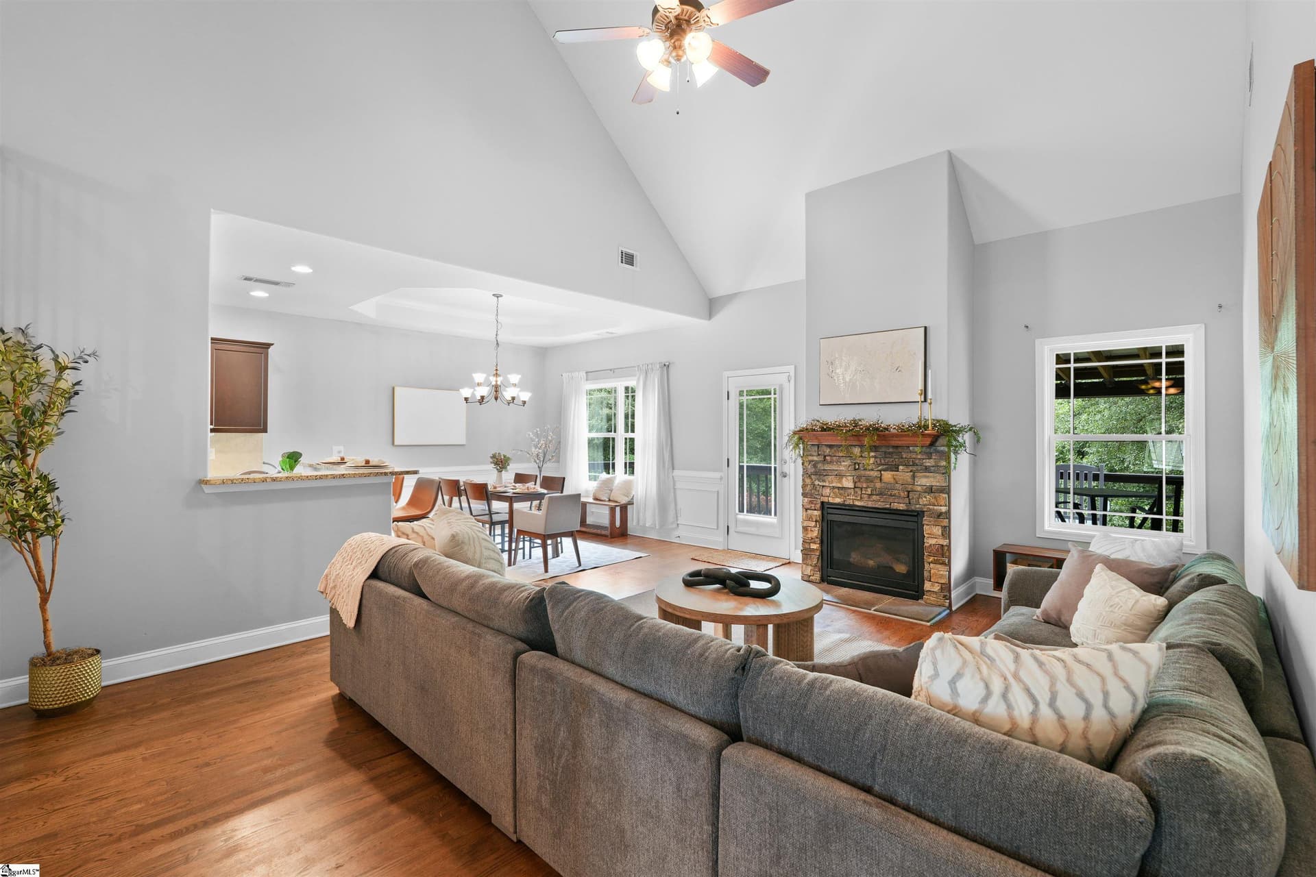 Property image 2 at 204 Obannon Court, Anderson, SC 29621