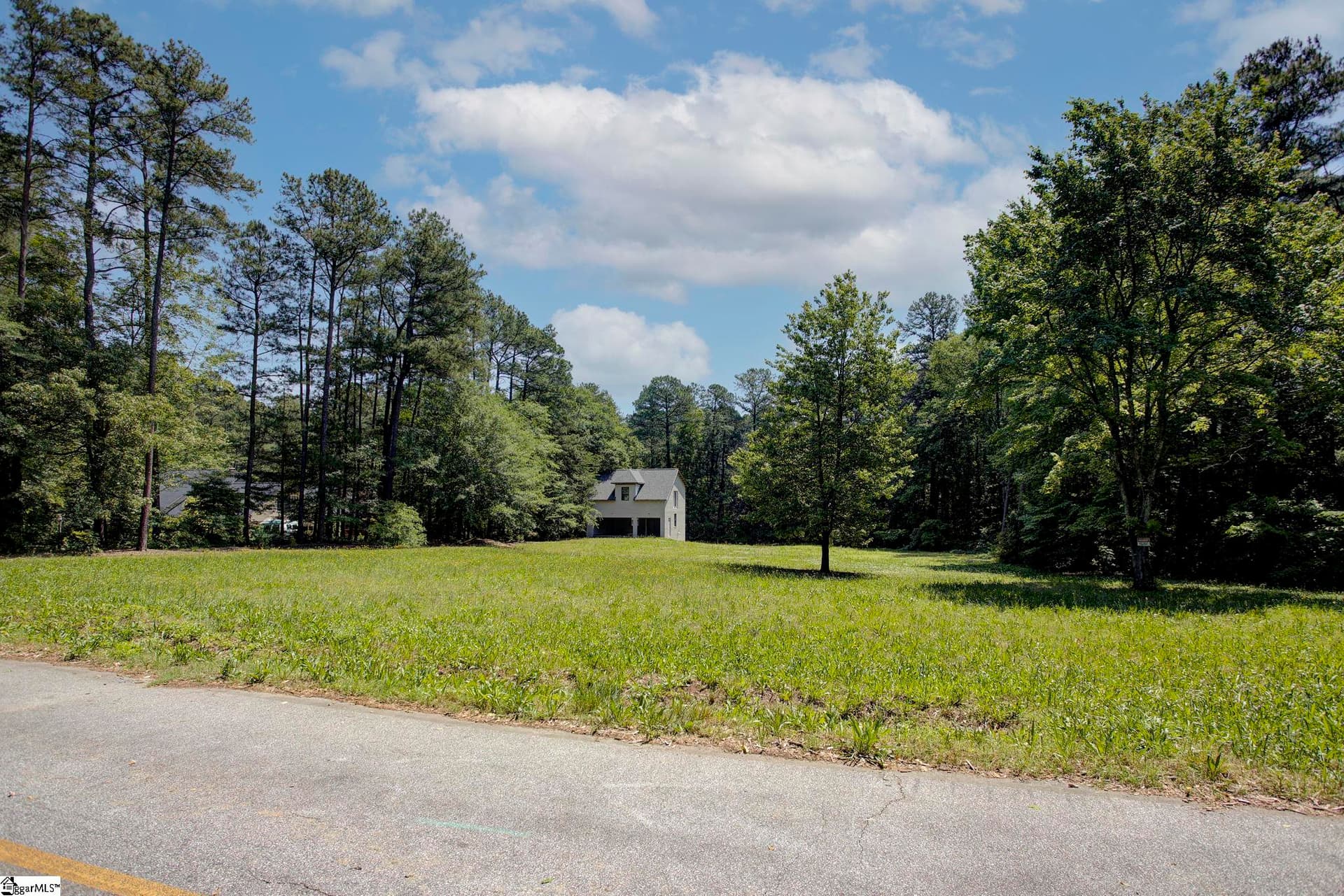 Property image 2 at 203 Ponders Ray Lane, Greenville, SC 29615