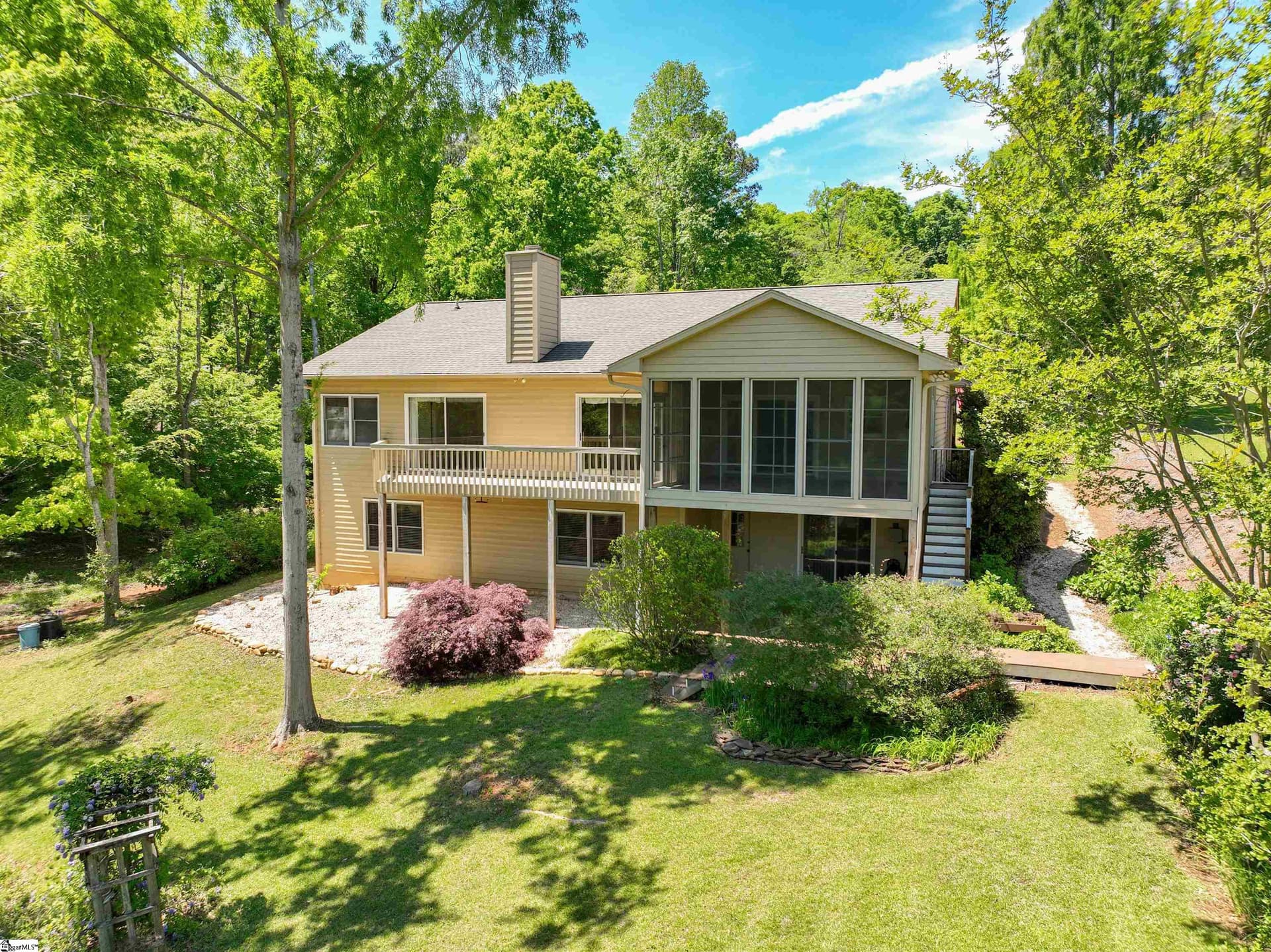 Property image 3 at 1614 Keowee Lakeshore Drive, Seneca, SC 29672