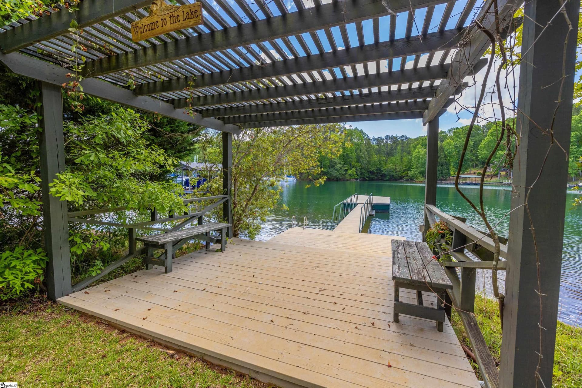 Property image 5 at 1614 Keowee Lakeshore Drive, Seneca, SC 29672
