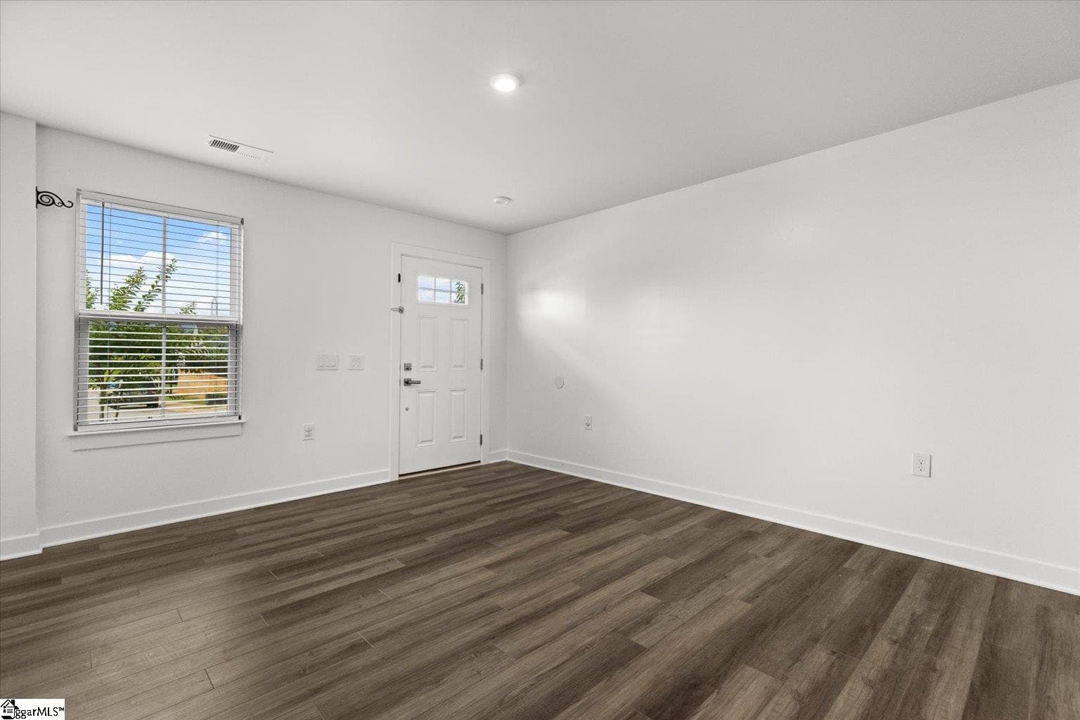 Property image 3 at 17 Hargrove Court, Greenville, SC 29617