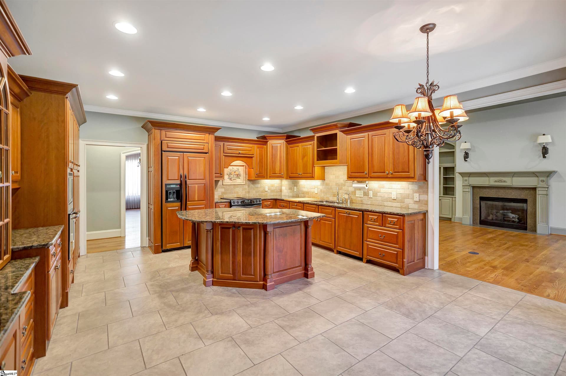 Property image 5 at 318 Avenue Of Oaks, Anderson, SC 29621