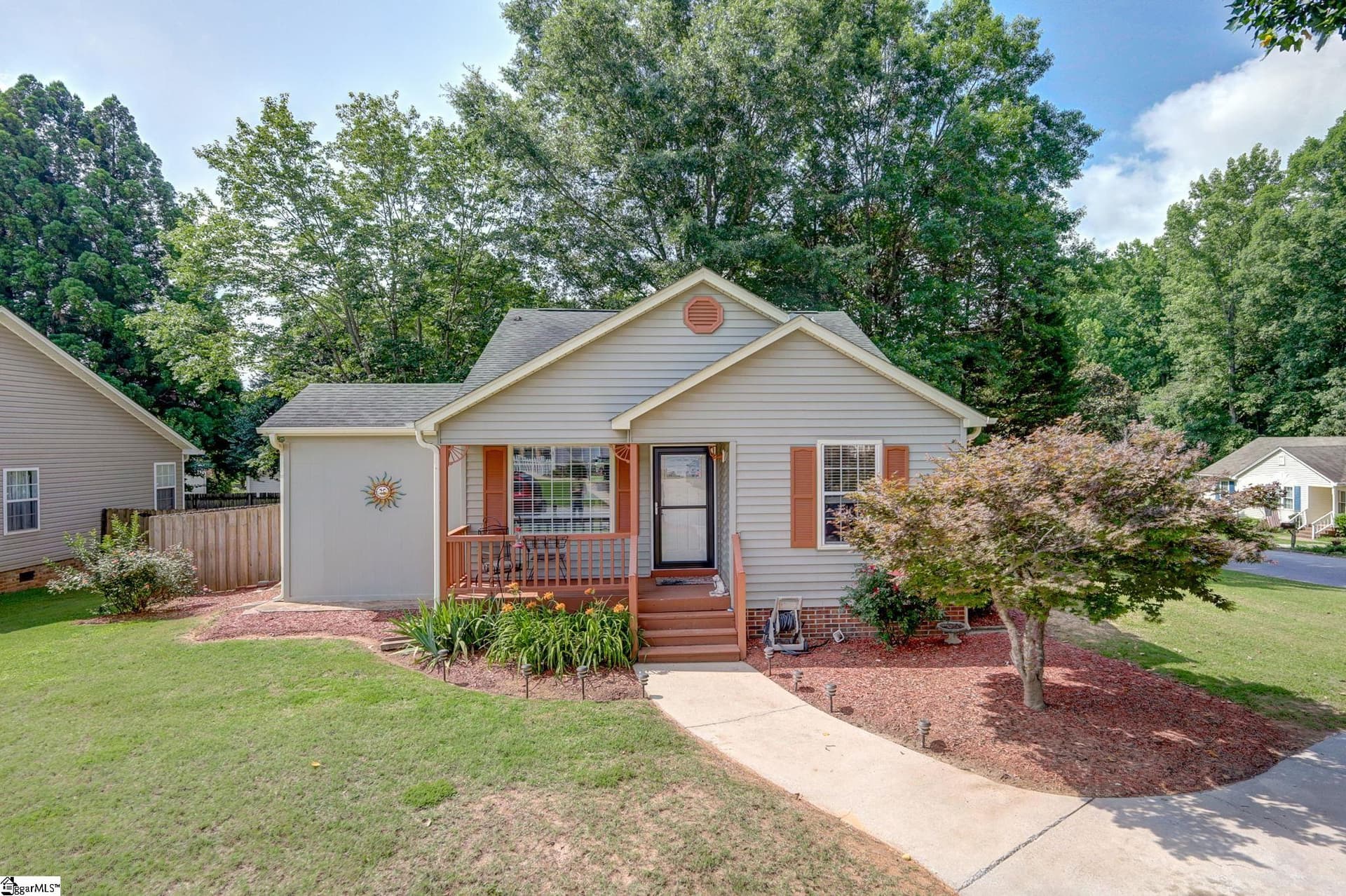 Dunwoody Oaks, Simpsonville Community