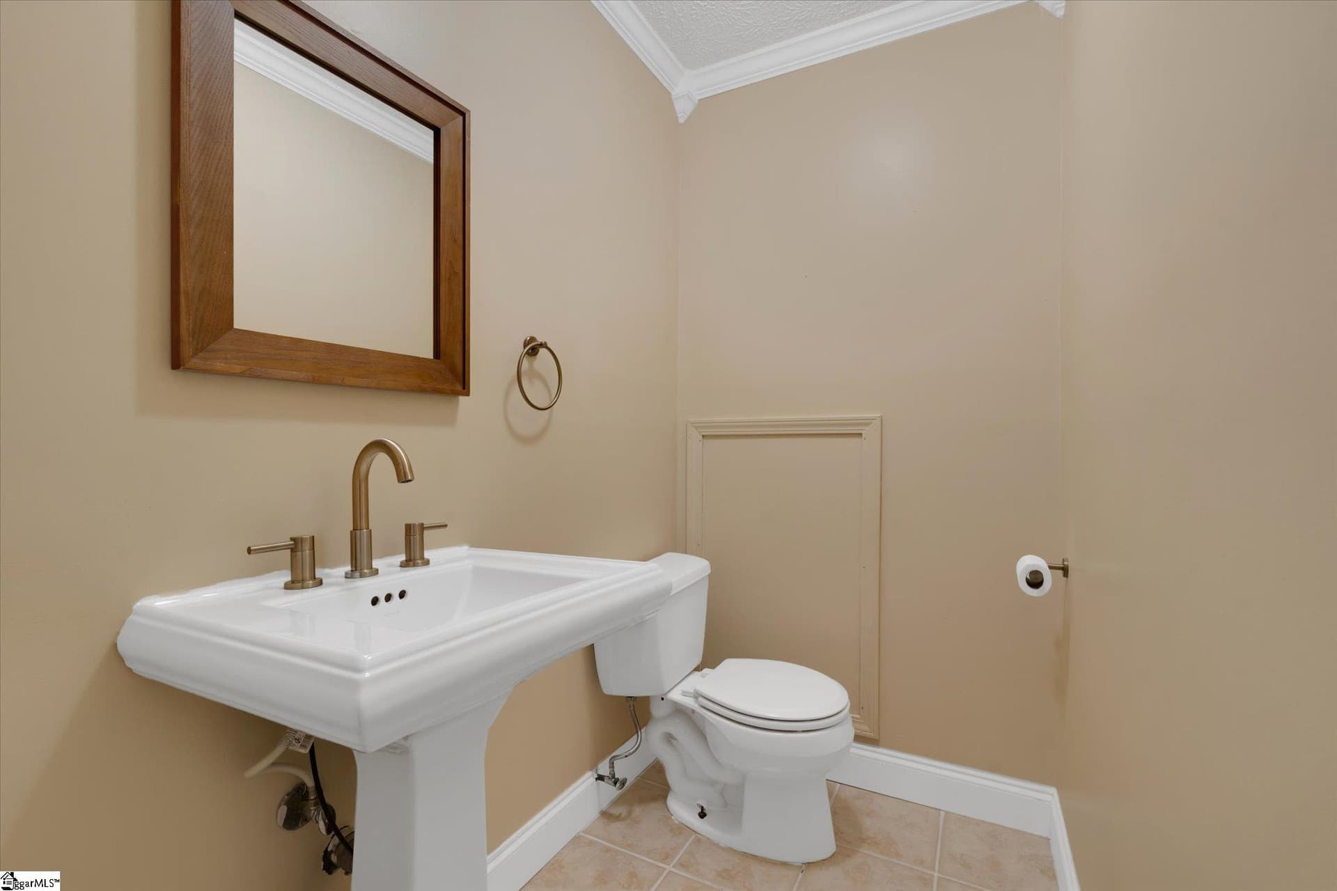 Property image 3 at 121 Delmar Drive, Simpsonville, SC 29680