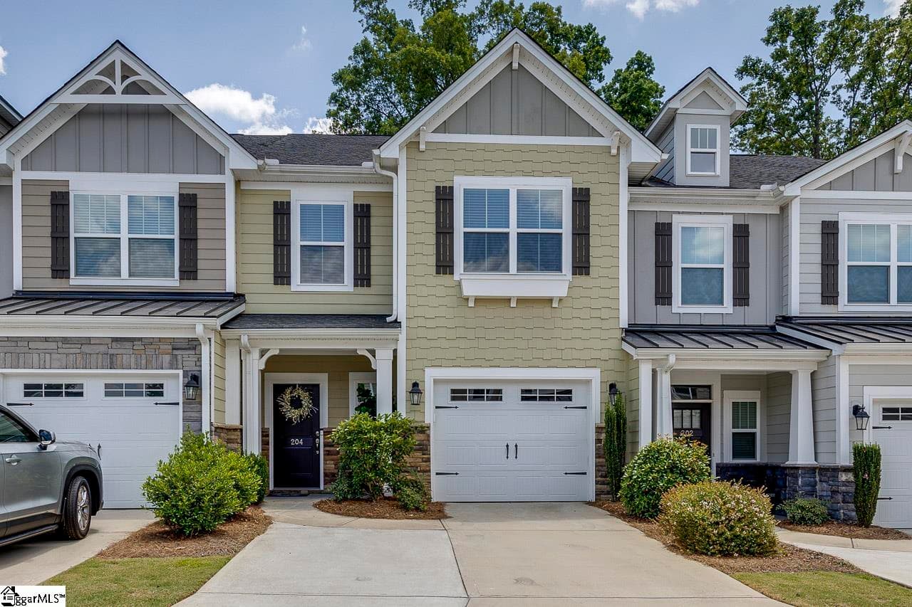 Property image 1 at 204 Nautique Court, Anderson, SC 29625