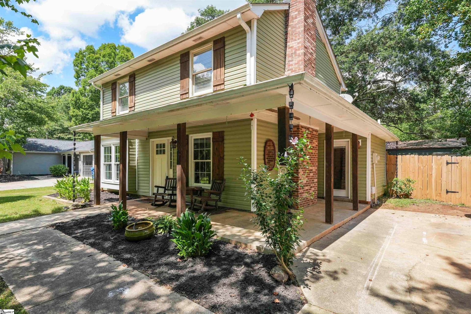 Property image 2 at 135 Manchester Drive, Mauldin, SC 29662