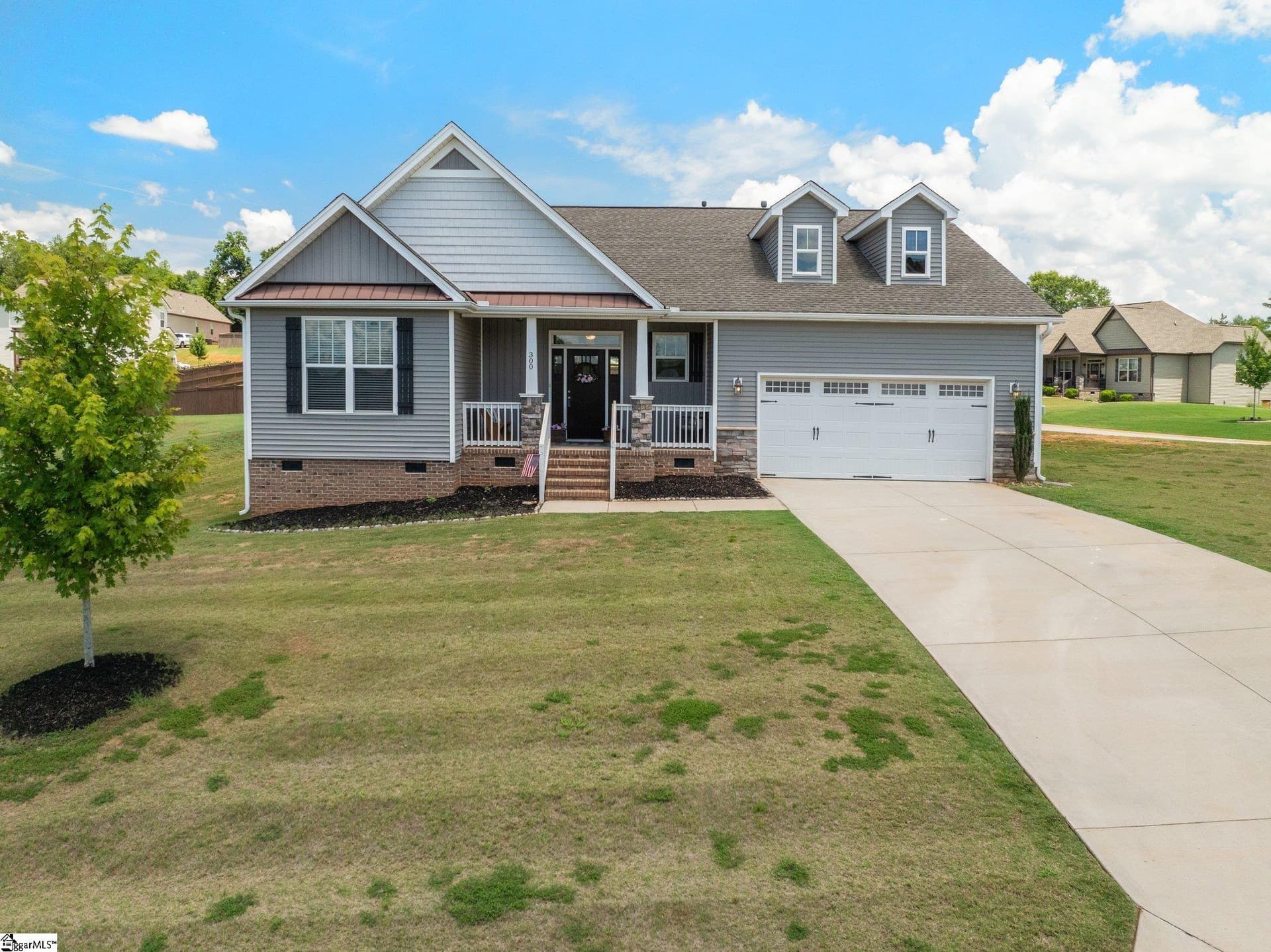 Property image 2 at 300 Saylor Way, Taylors, SC 29687