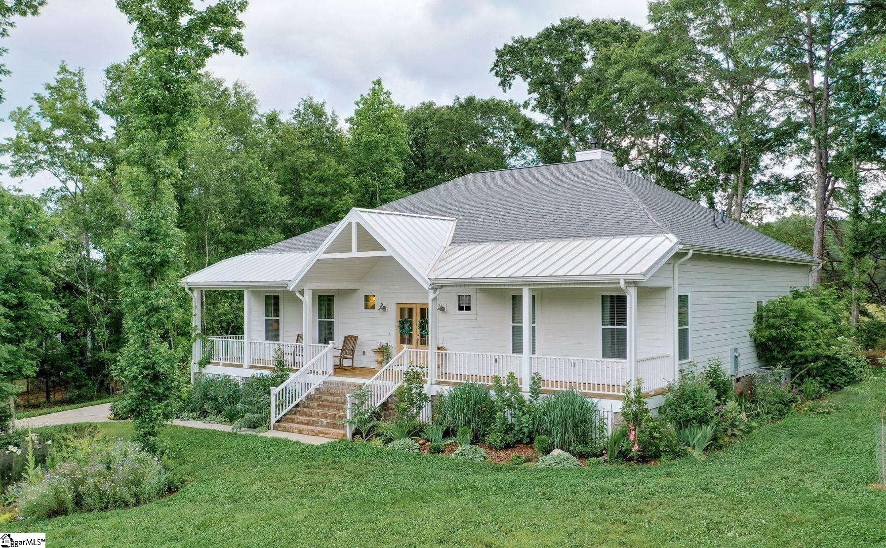 Property image 2 at 27 Silesian Court, Pelzer, SC 29669