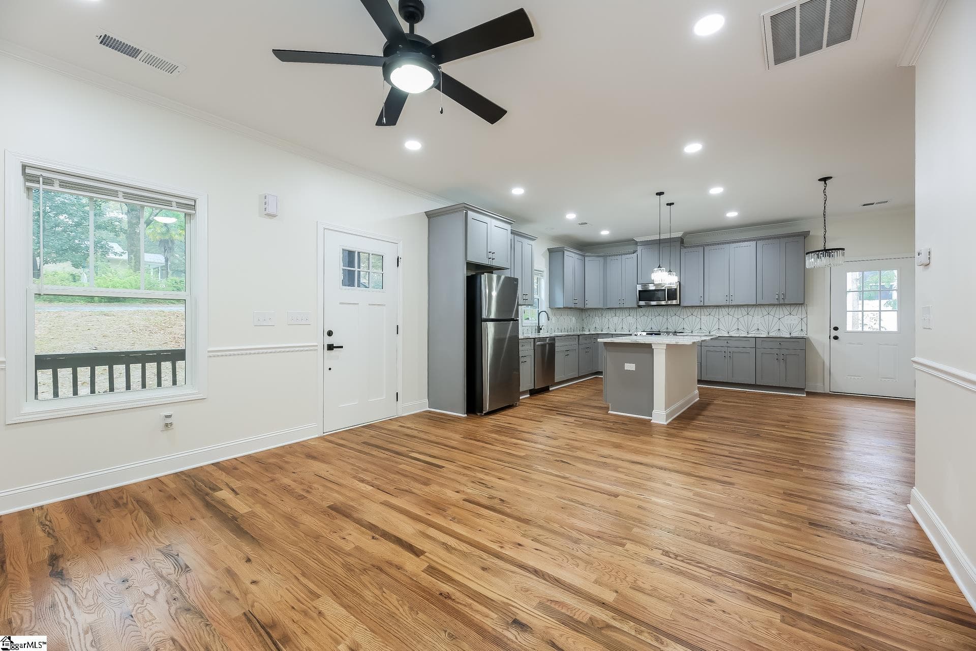 Property image 4 at 416 Crosby Circle, Greenville, SC 29605-1312