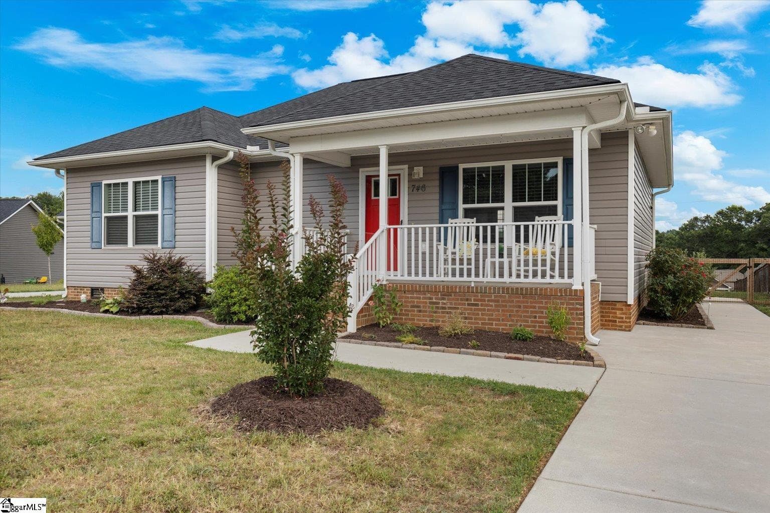 Property image 1 at 746 Pleasant Brook Court, Greer, SC 29651