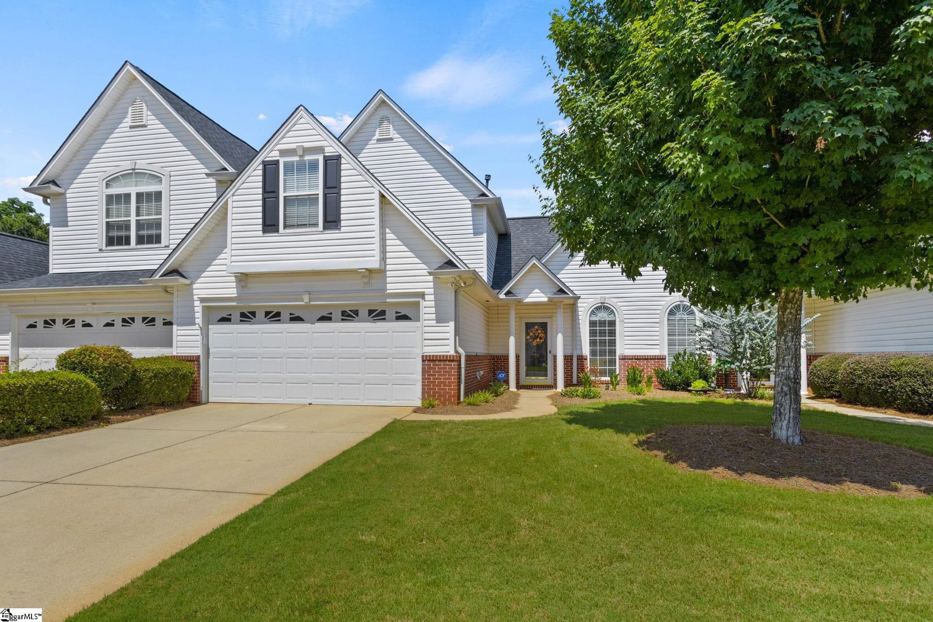 Property image 2 at 29 Cedar Rock Drive, Greer, SC 29650