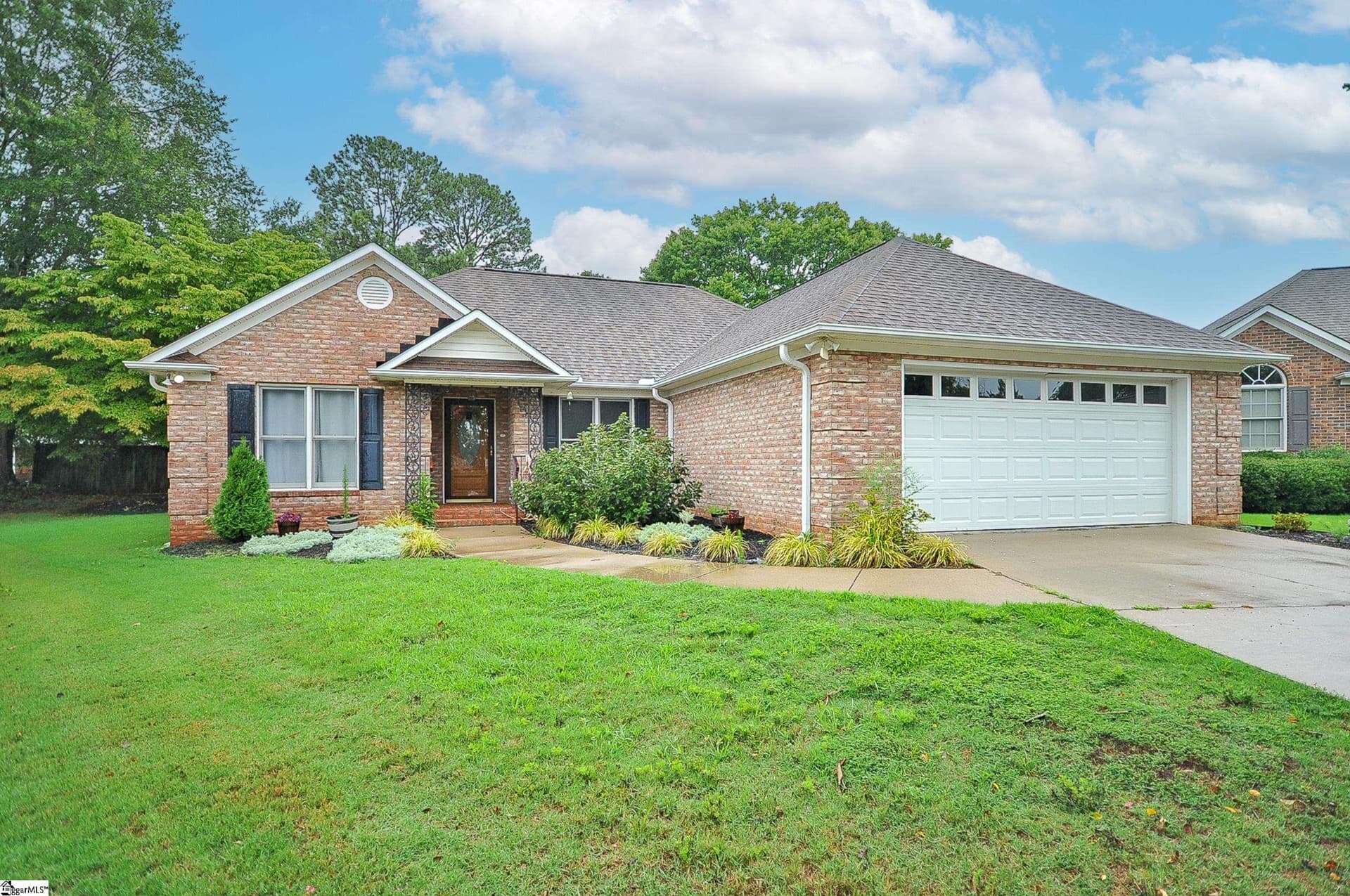 Property image 3 at 217 Rivermill Court, Spartanburg, SC 29301