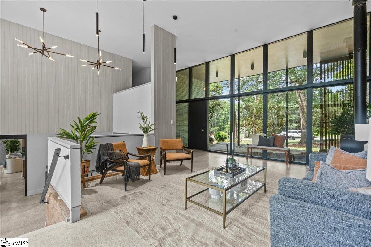 Property image 5 at 305 Botany Road, Greenville, SC 29615