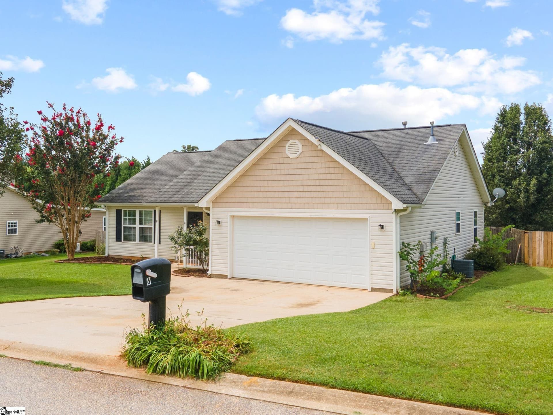 Property image 3 at 6 REGIONAL Drive, Greer, SC 29651