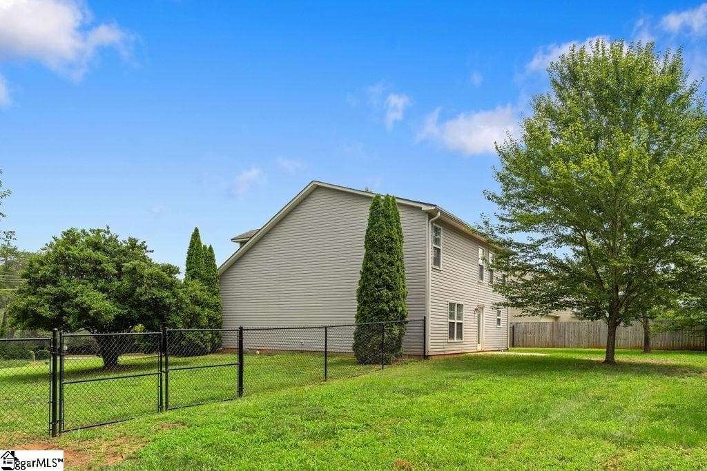 Property image 4 at 320 Gibbs Road, Wellford, SC 29385